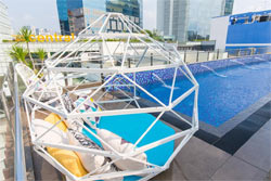 Дешевый отель с бассейном в Сингапуре Фрагранс Риверсайд