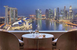 Гостиница Ритц Карлтон в Сингапуре с видом на Марина Бэй из номера