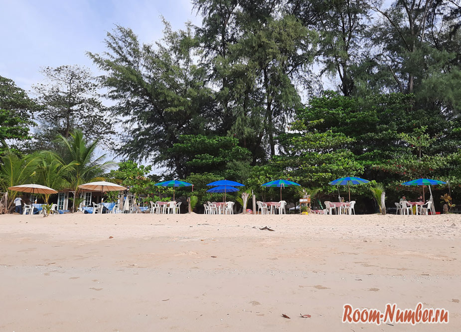 plazh-Naiyang-phuket-256