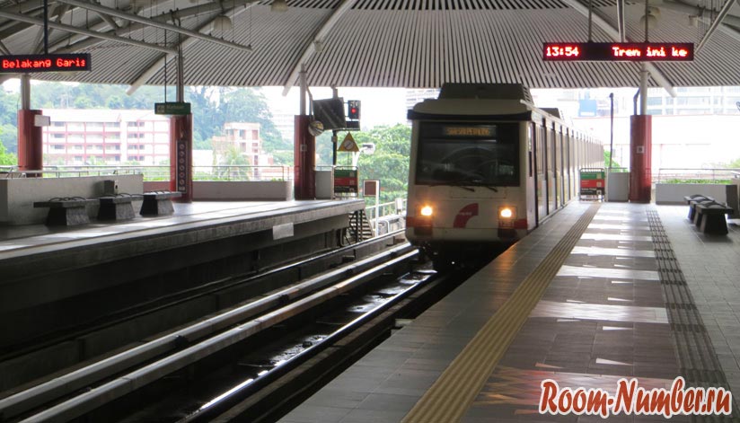 Фото метро в Куала-Лумпур