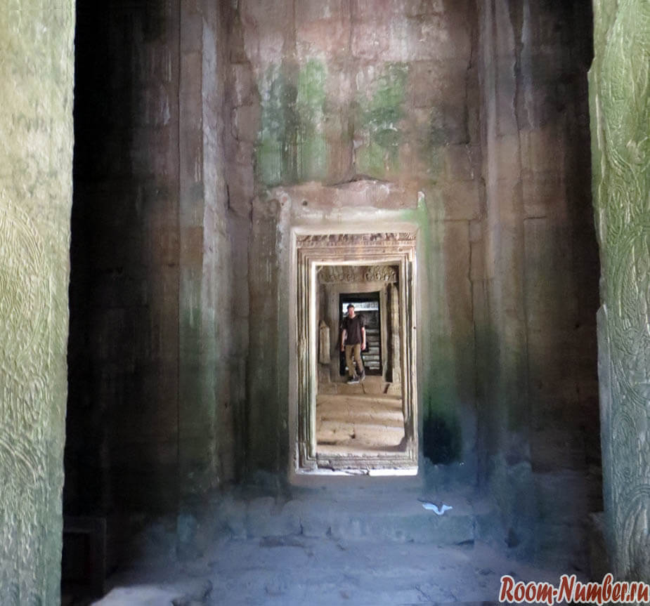 Angkor-wat-0022