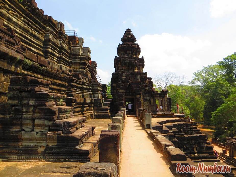 Angkor-wat-0039
