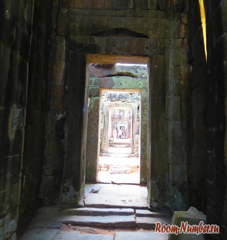 Angkor-wat-0050