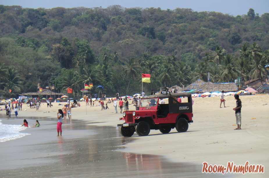 Пляж Бага в Гоа или Baga Beach – главный пляж в Северном Гоа