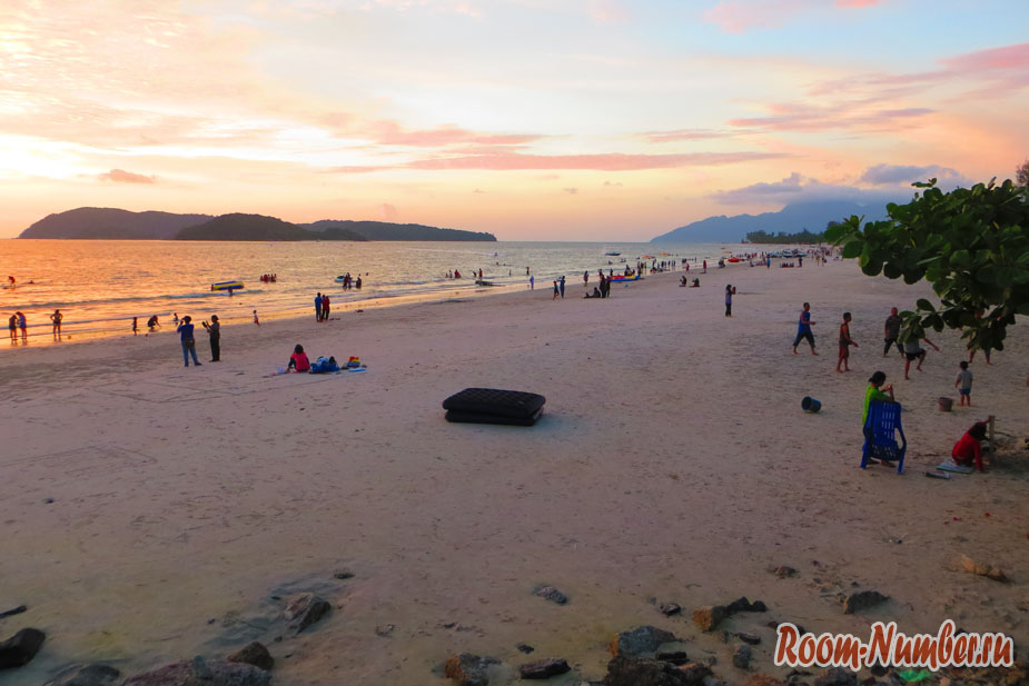 Пляжи Лангкави: закат на Пантае