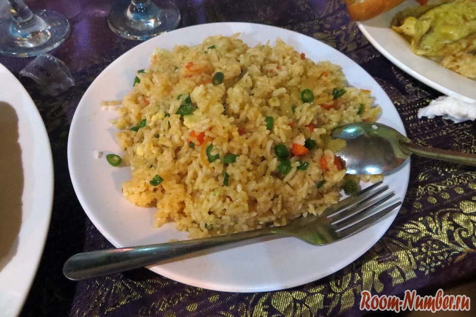 жареный рис в азии