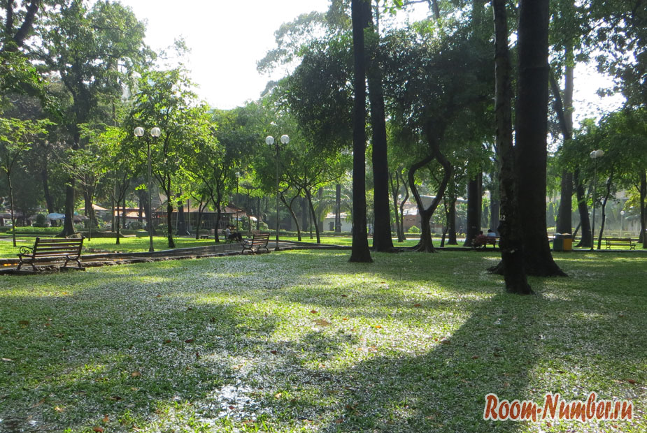 Парки Хошимина: Tao Dan park — зелёный оазис в центре Сайгона