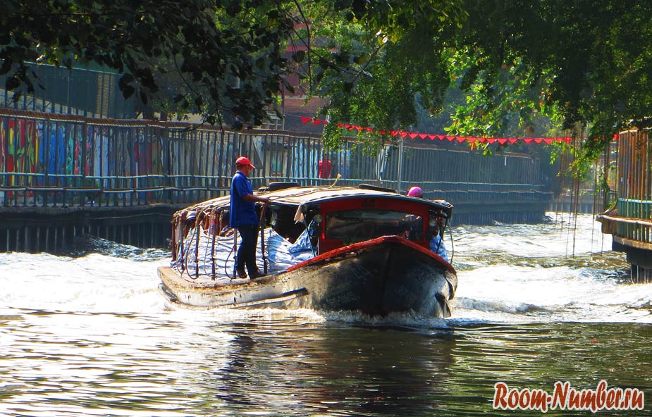 речной транспорт в бангкоке