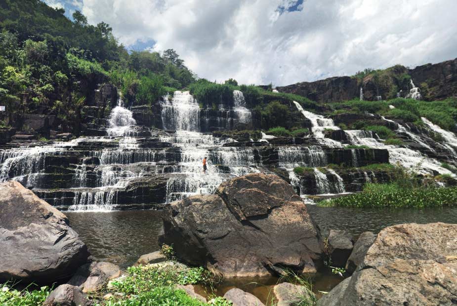 Водопад Понгур Вьетнам