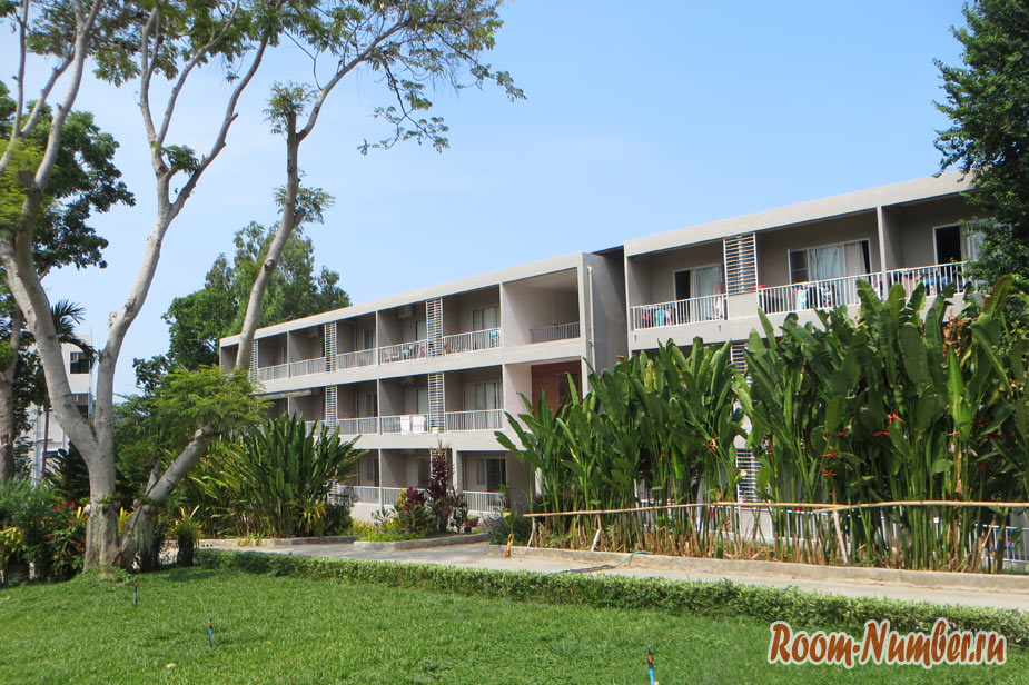 Недорогой, но новый и чистый отель на Ко Самете – Romruen Samed Resort