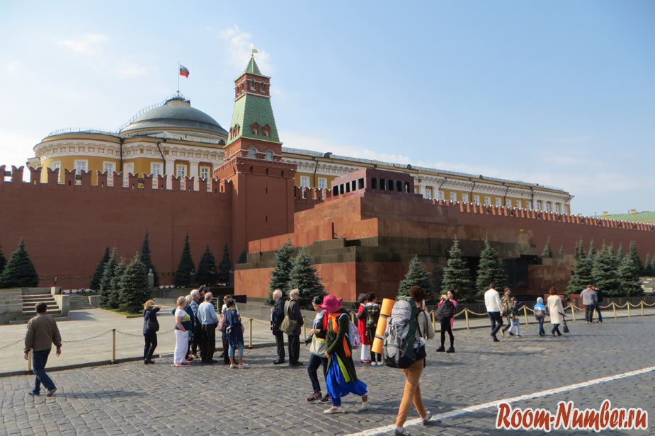 Мавзолей Ленина на Красной площади в Москве