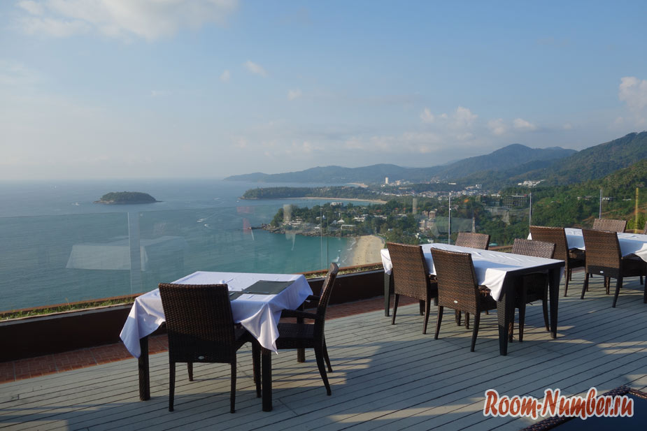 Ресторан Heaven на Пхукете с панорамным видом на море и вкусными блюдами