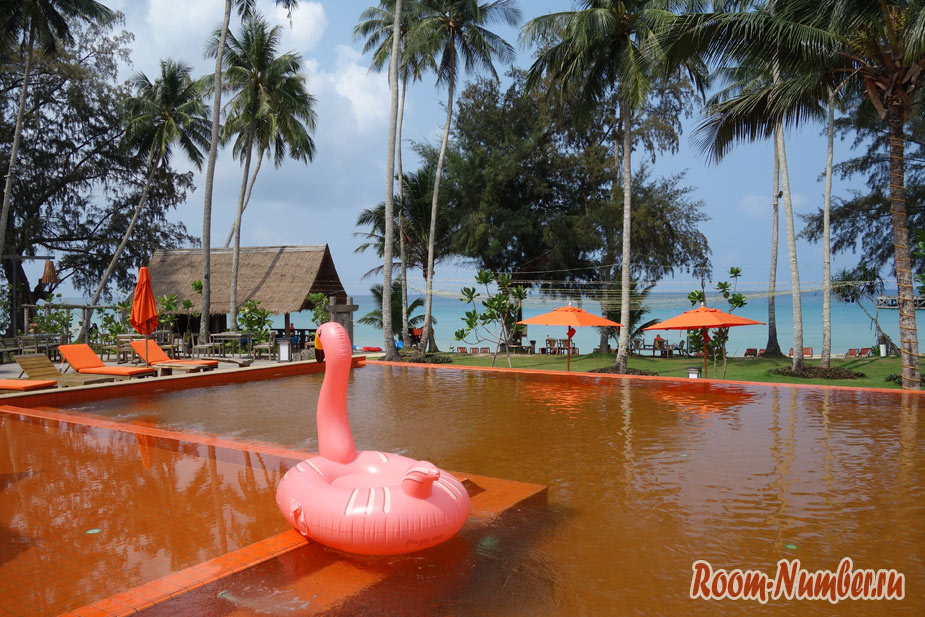 Koh Kood Paradise Beach – наш отель на Ко Куде на первой линии
