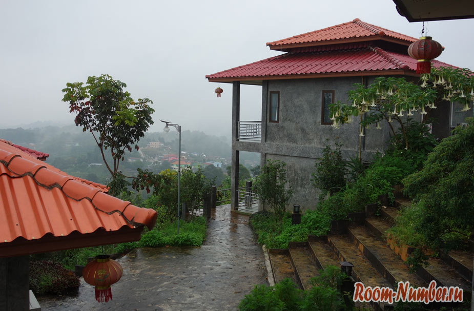 Домики в облаках: наш отель в Маесалонге Phumektawan Resort