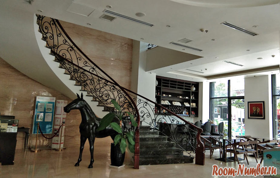 Наш отель LegendSea Hotel – твердая четверка в Нячанге