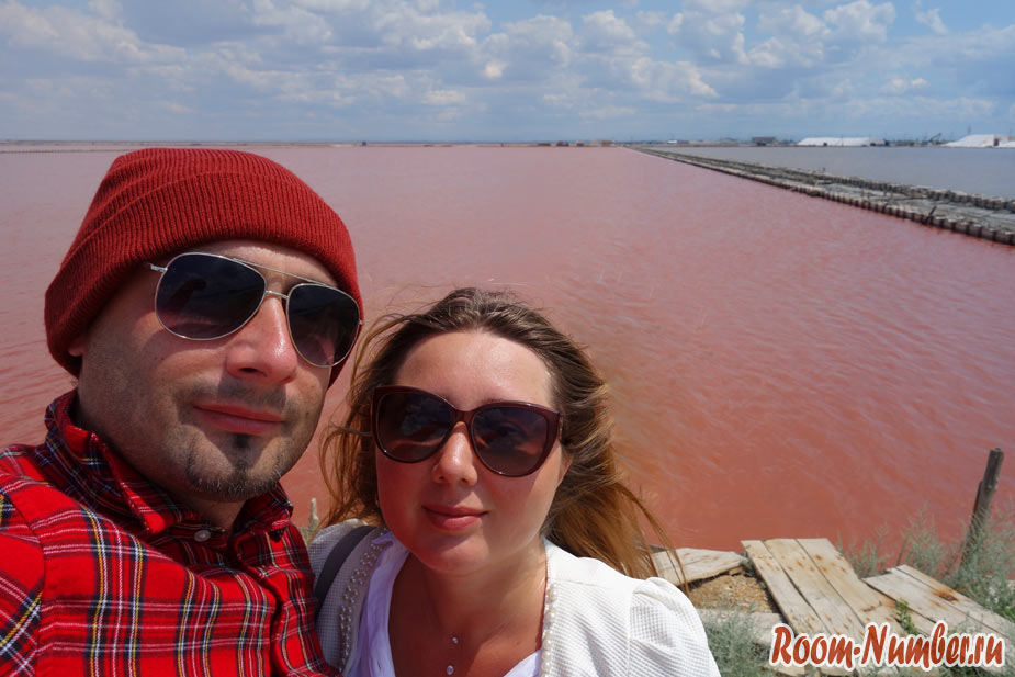Розовое озеро в Крыму. Поездка на озеро Сасык Сиваш в Евпатории