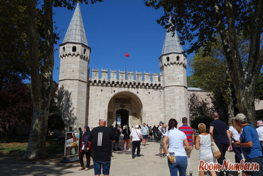 Дворец Топкапы в Стамбуле, где снимали сериал «Великолепный век»