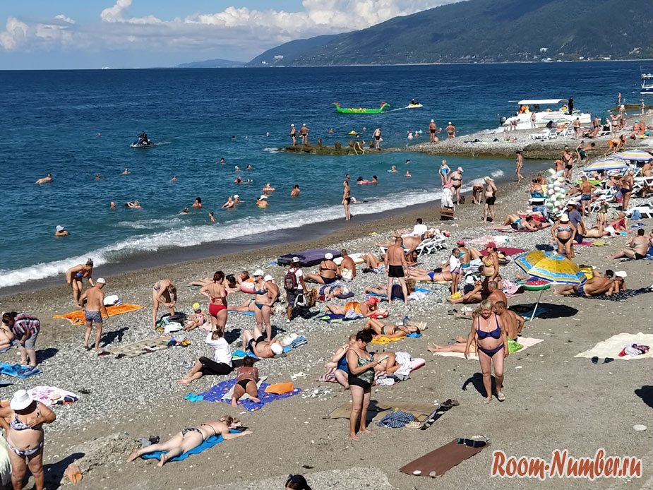 Пляжи в Гагре, Абхазия. Обзор всех пляжей, отели, реальные фото и наши отзывы