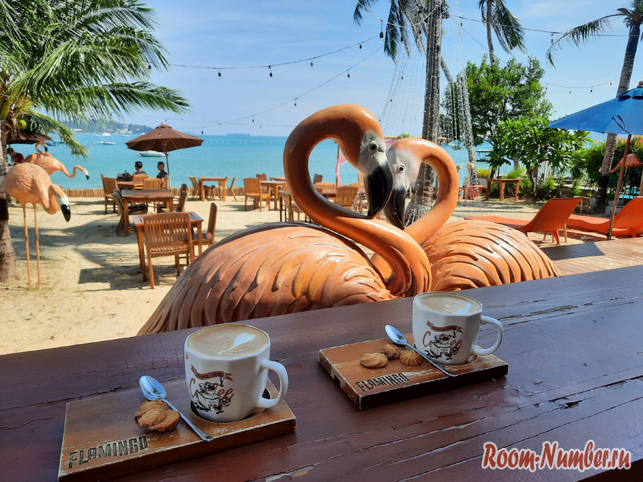 Ресторан Rim Lay (Flamingo) на пляже Ao Yon. Пхукет, Панва