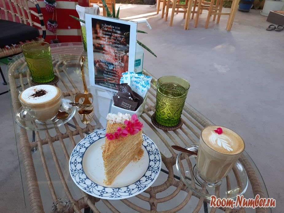cafe-take-and-wake-phuket-11