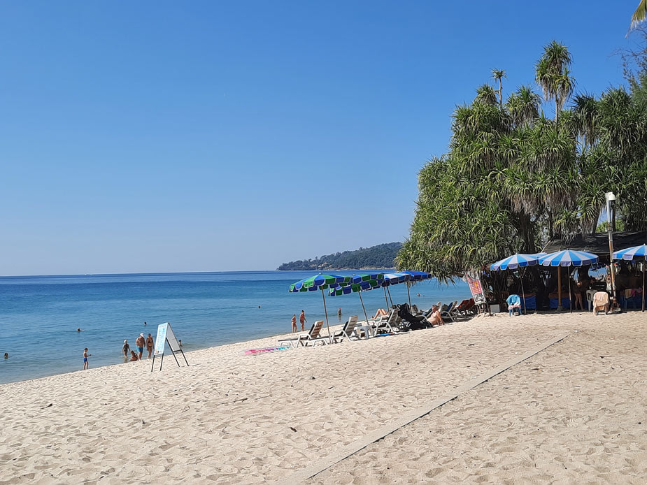 plazh-movenpick-resort-bangtao-12