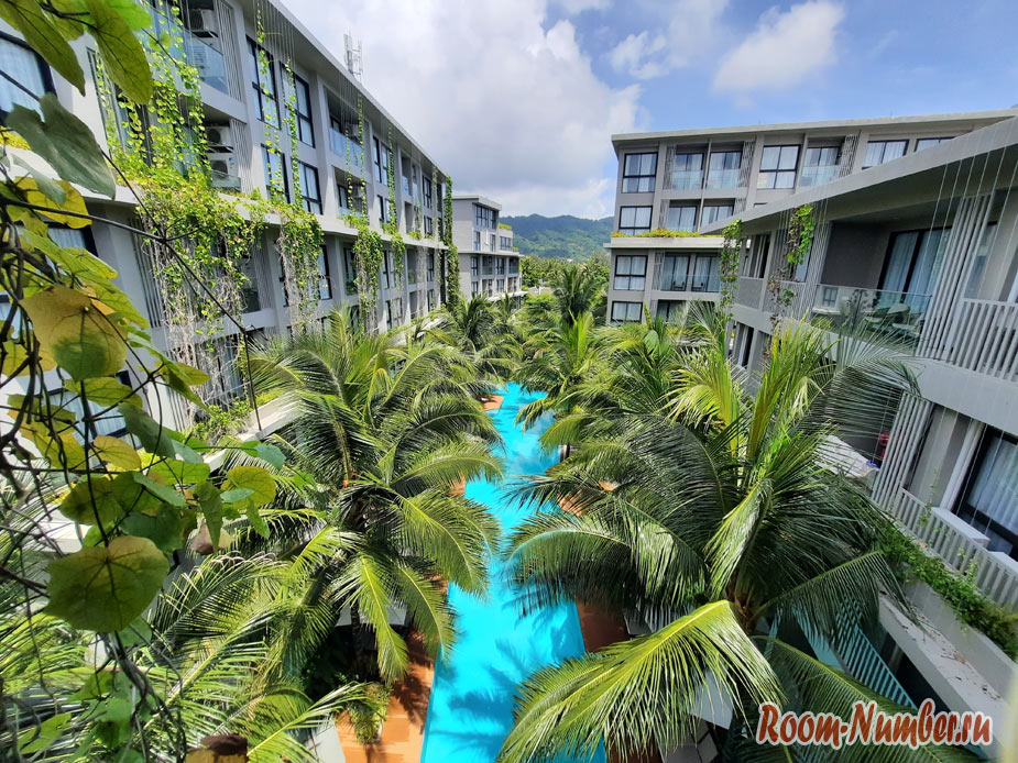 Diamond Resort на Пхукете. Отель с бассейном в тропическом саду в Лагуне Бангтао