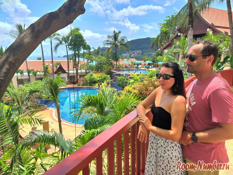 Novotel Phuket Resort — отель на Патонге с видом на море и тремя бассейнами