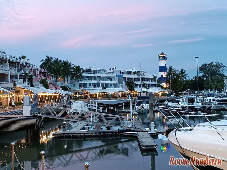 Phuket-Boat-Lagoon-Marina-18