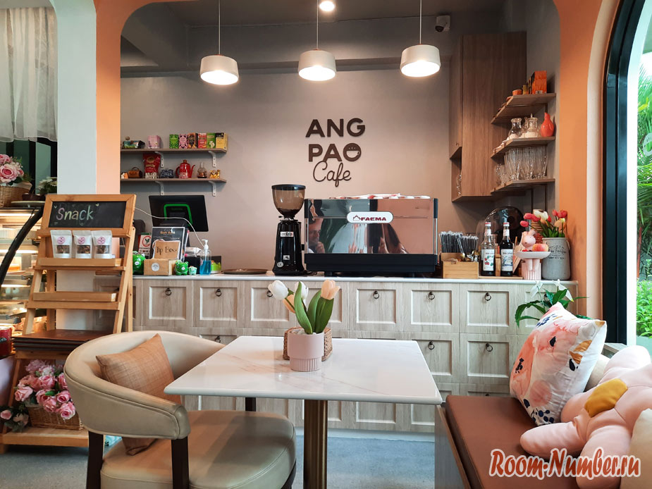 angpao-cafe-phuket-5