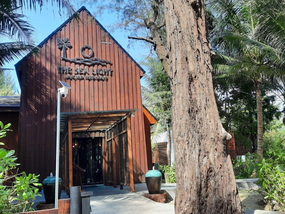 the-sea-light-cafe-1