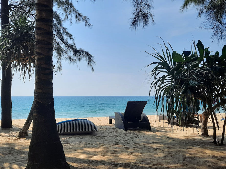 the-sea-light-cafe-2