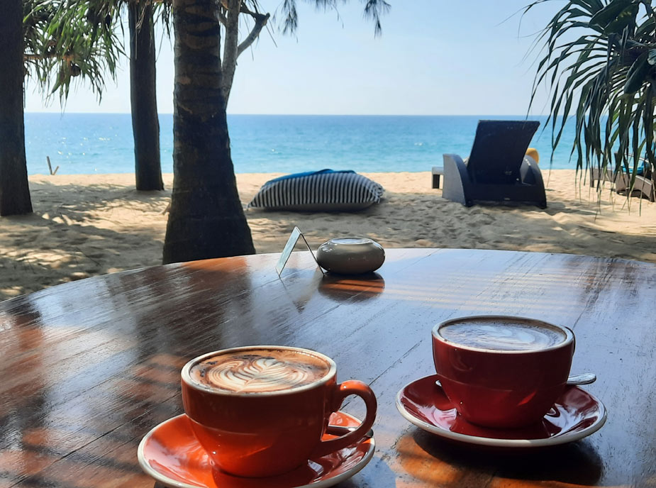 the-sea-light-cafe-4