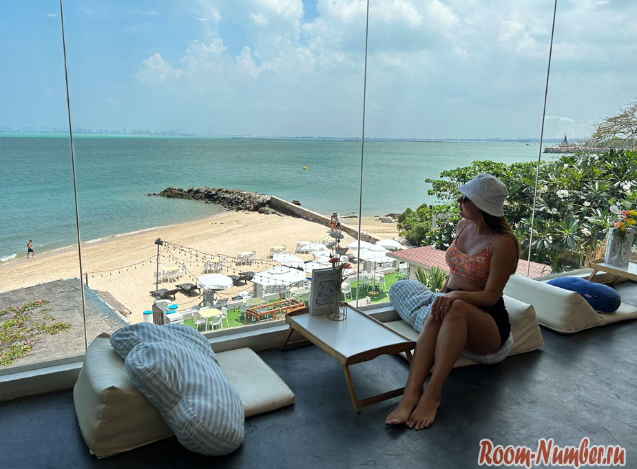 Golden-Tulip-Pattaya-Beach-Resort-obzor-22
