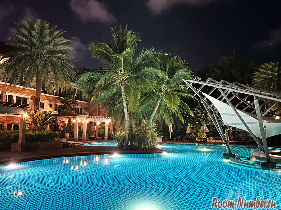 R-Mar-resort-and-Spa-Patong-otziv-36