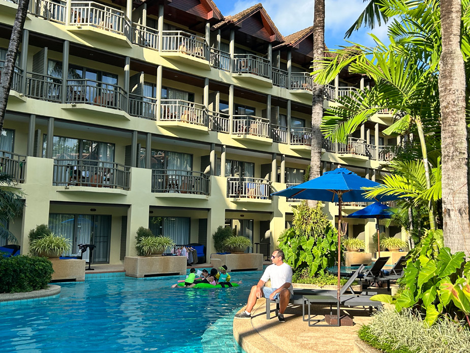 Marriot-Phuket-MerlinBeach-Resort-16