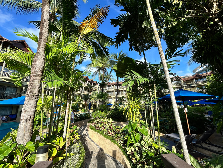 Marriot-Phuket-MerlinBeach-Resort-17