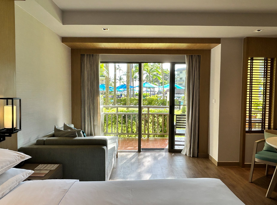 Marriot-Phuket-MerlinBeach-Resort-4