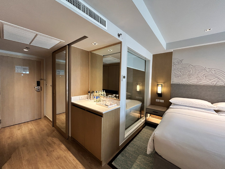 Marriot-Phuket-MerlinBeach-Resort-5