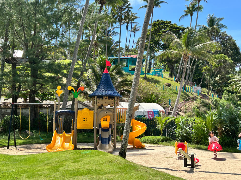 Marriot-Phuket-MerlinBeach-Resort-52
