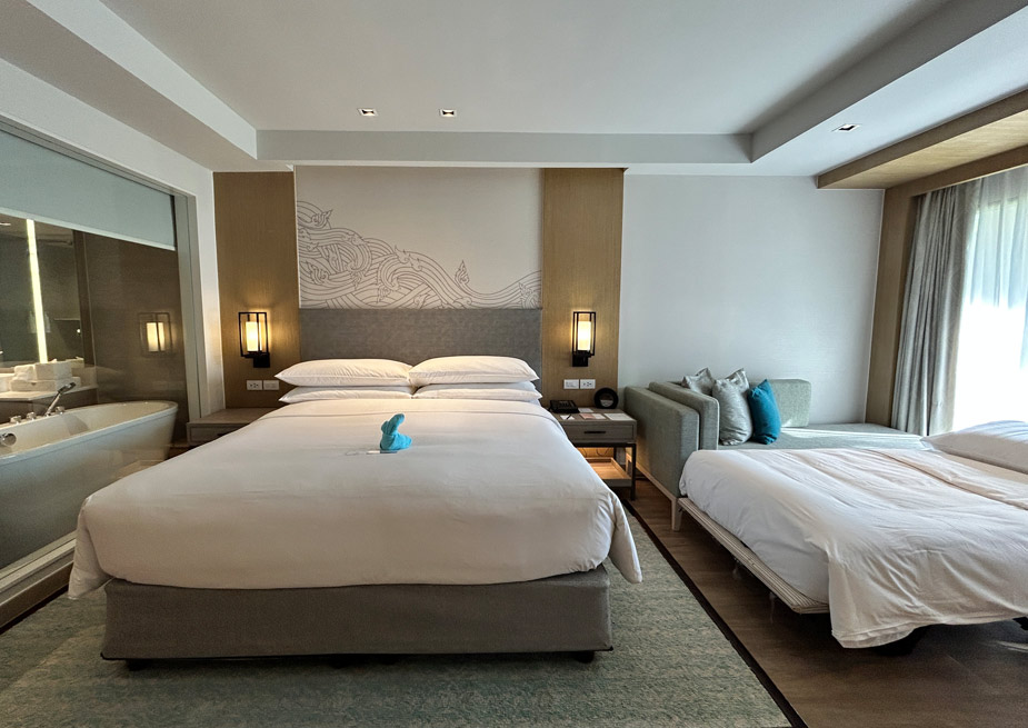 Marriot-Phuket-MerlinBeach-Resort-6