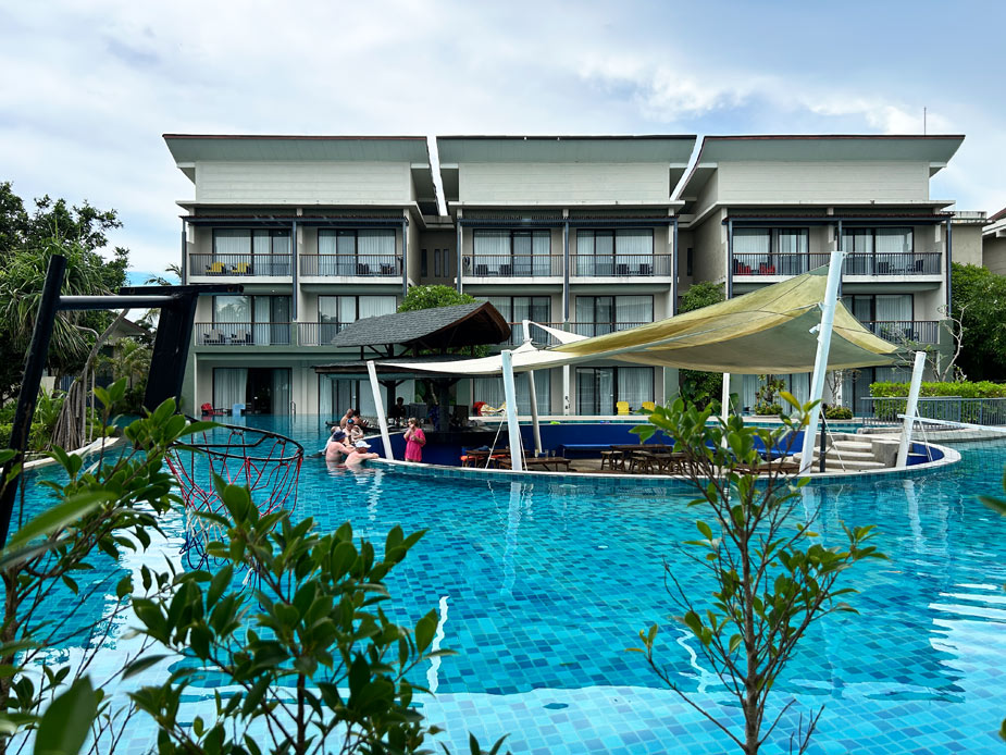 Otziv-Le-Meridien-KhaoLak-Resort-3