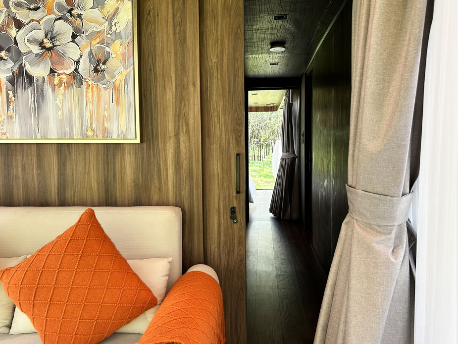 otziv-Timber-Society-phuket-11