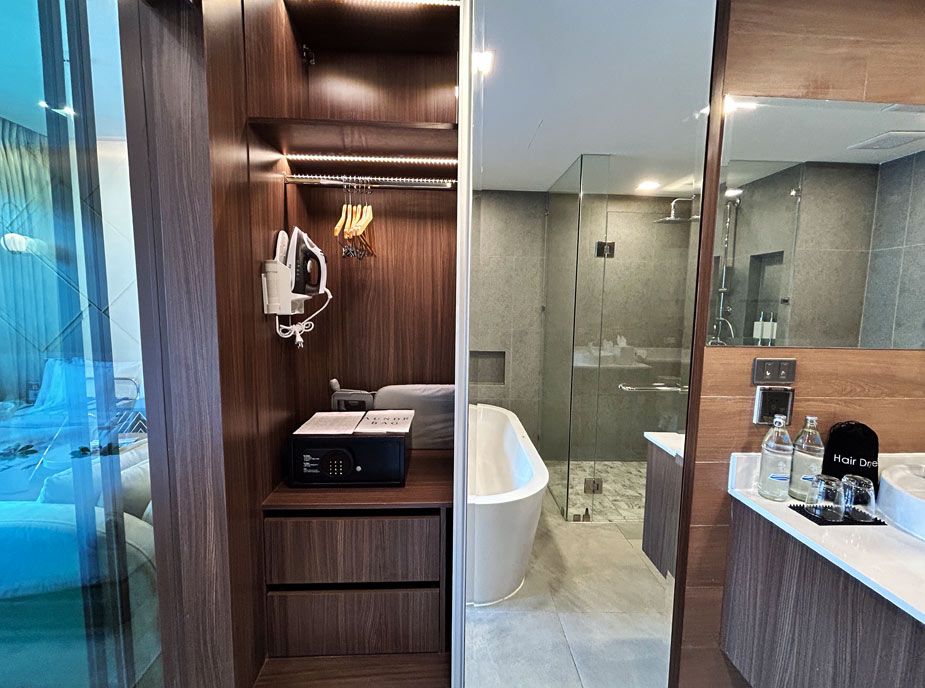 TheProud-Karon-Resort-1