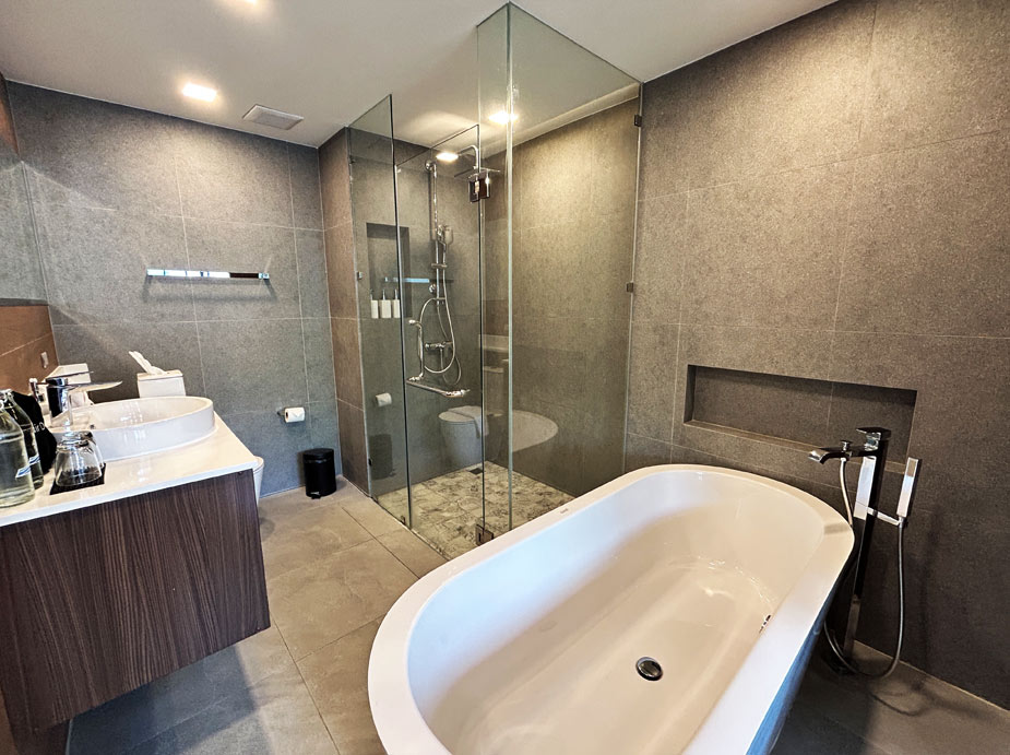 TheProud-Karon-Resort-3