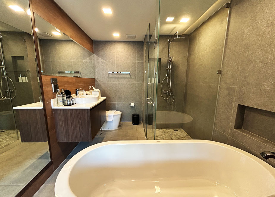 TheProud-Karon-Resort-33