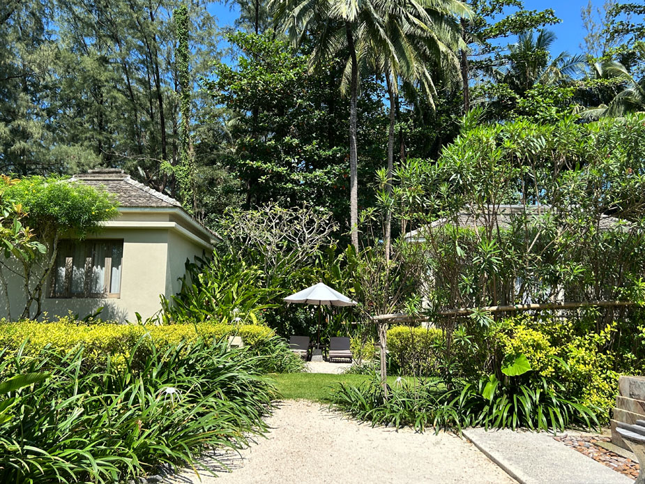 Devasom-Khaolak-Beach-Resort-otziv-1